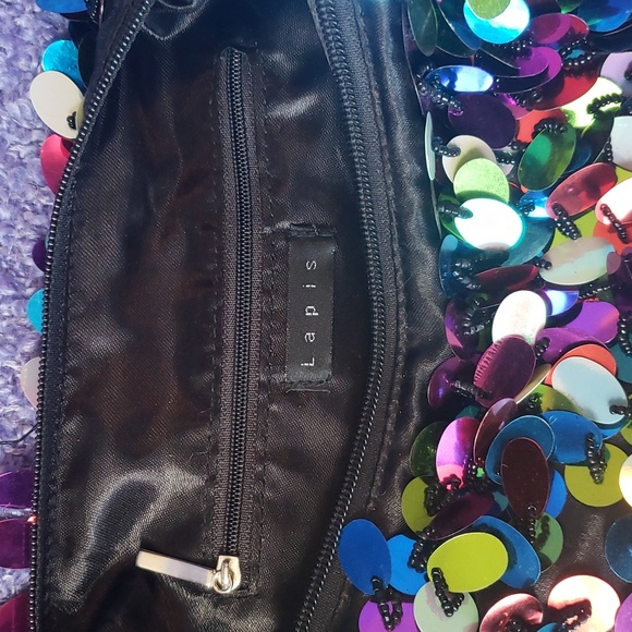 Super fun sequined purse - Picture 4 of 6